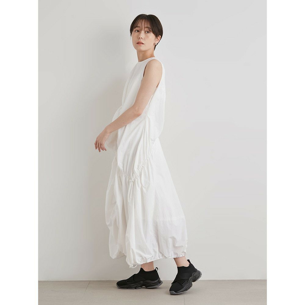 SALE】【emmi（エミ）】ナイロンギャザーボリュームワンピース｜LITHEE  