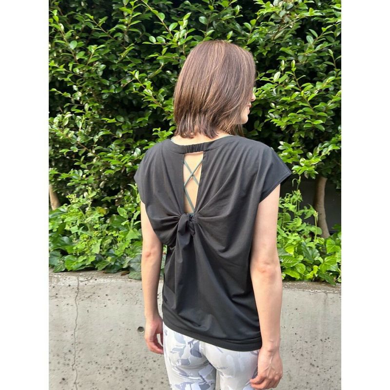 Julier（ジュリエ）】ライトプライムバッククロスチュニック
